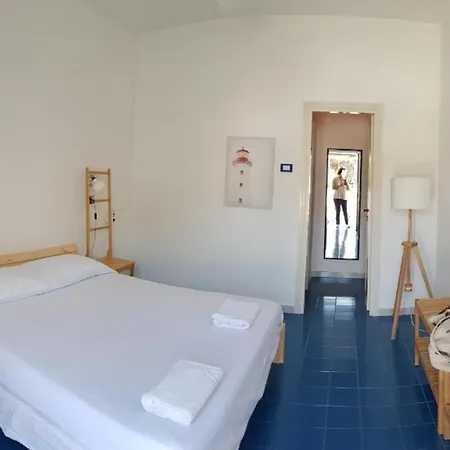 Tra Mare E Pineta, Specchiulla!